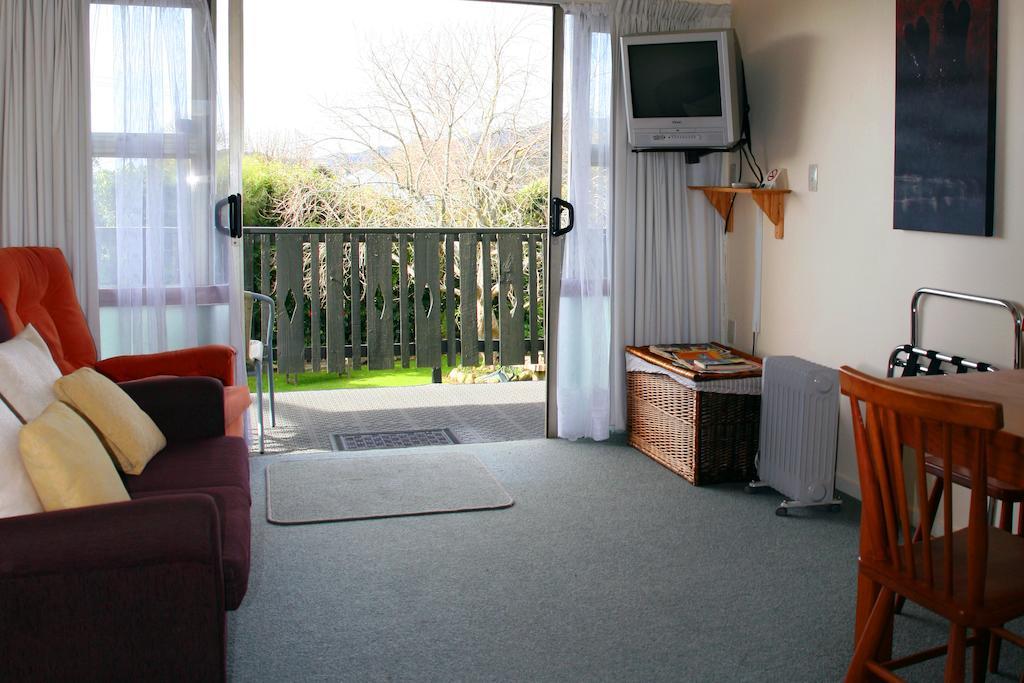 Apartments On Abel Takaka Chambre photo