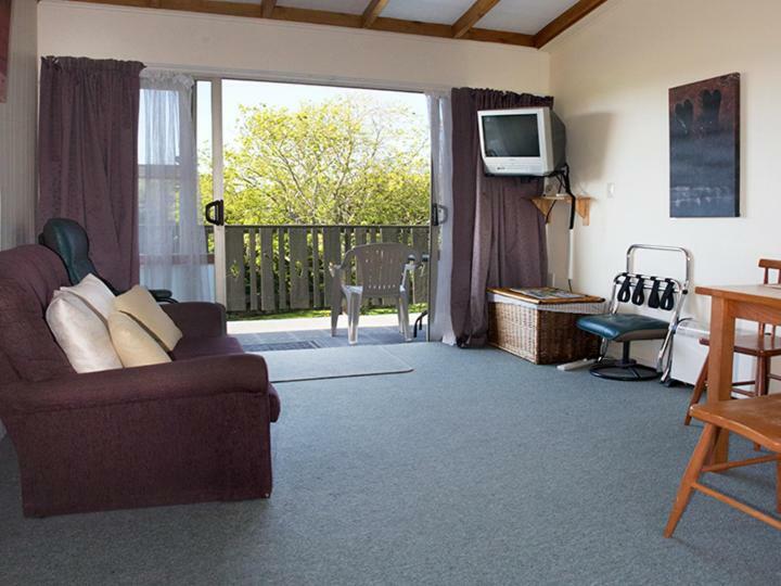 Apartments On Abel Takaka Extérieur photo