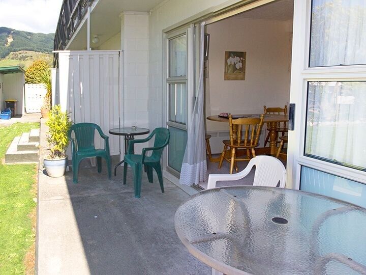 Apartments On Abel Takaka Extérieur photo